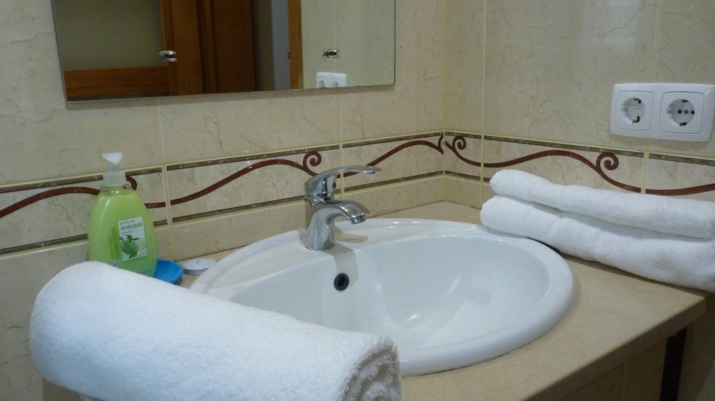Azores Holidays House -B&B - Suites - Self Check-In Keyboard Ponta Delgada - Açores Exterior foto